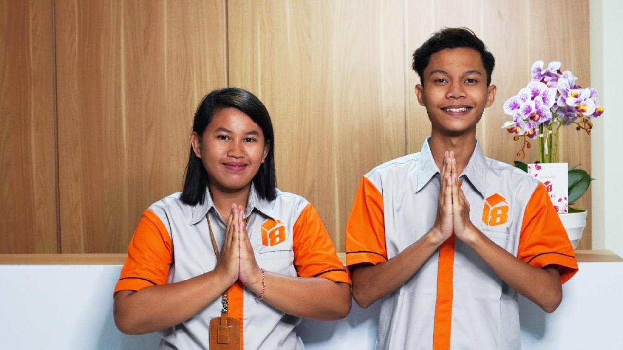 Hostel 18 Pasangan Butuh Surat Nikah Бандунг Екстер'єр фото